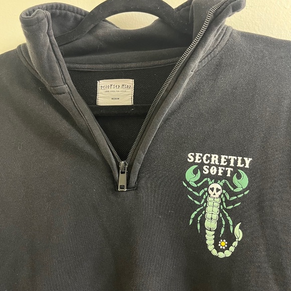 Octopied Mind Secretly Soft Black 1/4 Short Zip Sweater - Picture 2 of 6